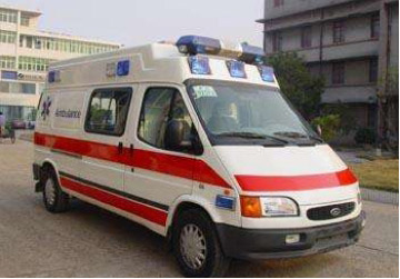德宏救护车租赁